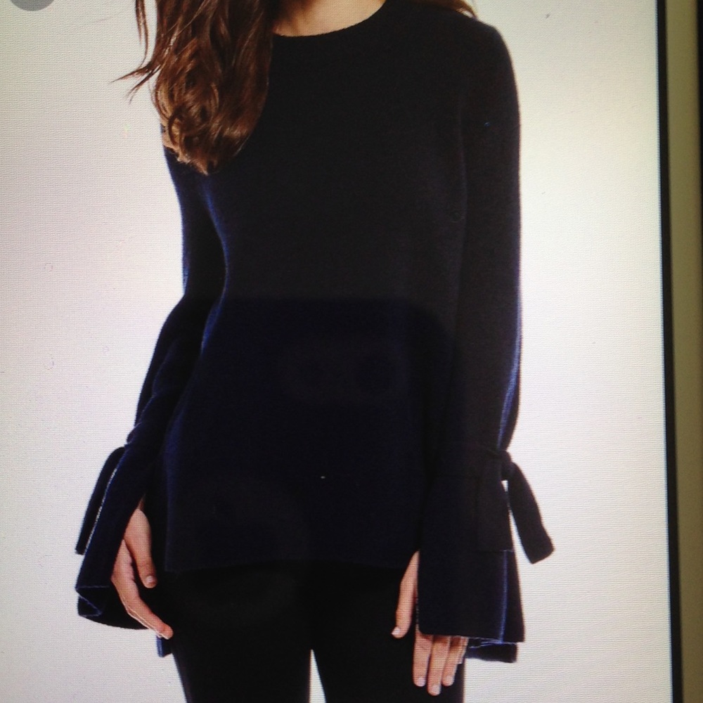 ANTONIO MELANI Navy Luna Tie Sleeve Sweater Medium